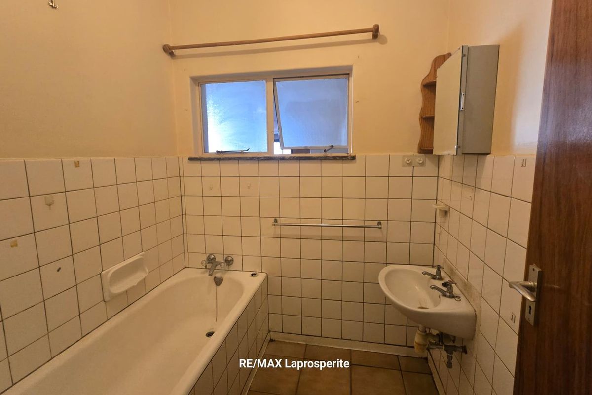 House for sale - Otjiwarongo - Photo 4