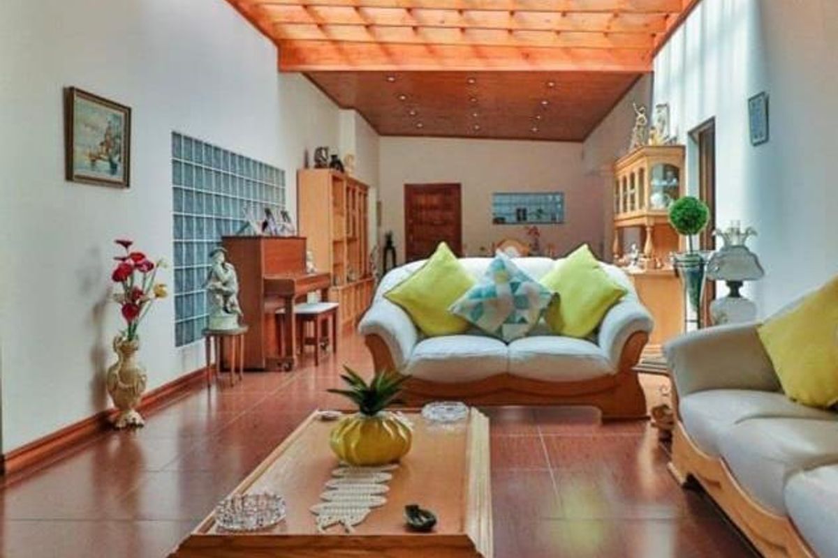 Take me home country road - Photo 3