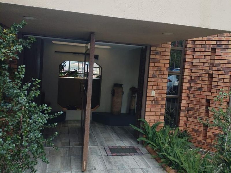 Property For Sale in Waterkloof Heights, Pretoria - Photo 10