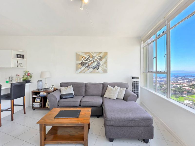 Elevated Living with Spectacular Views. A block packed with lifestyle convenience - Photo 4