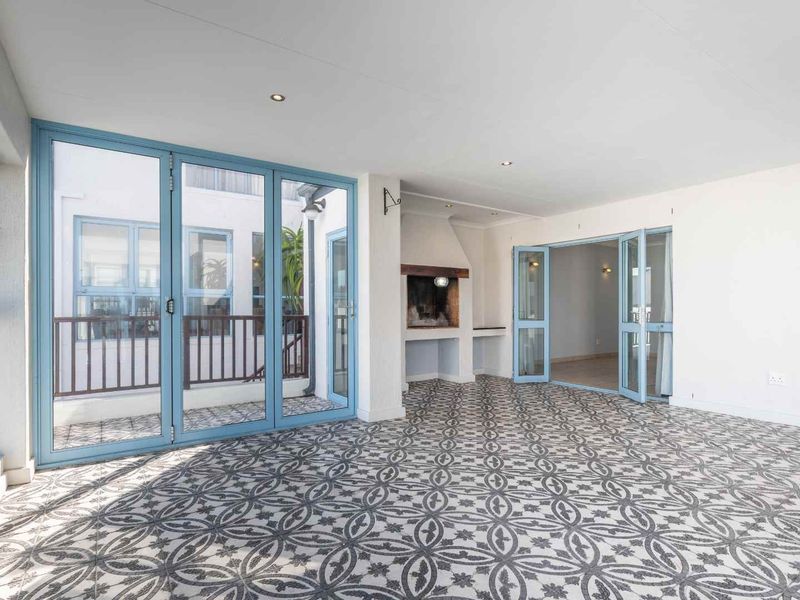 4 Bedroom Home To Rent In Big Bay - Photo 3