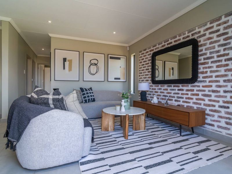 Invest smart in a brand-new 3-bedroom single storey home with quality finishes - Photo 4