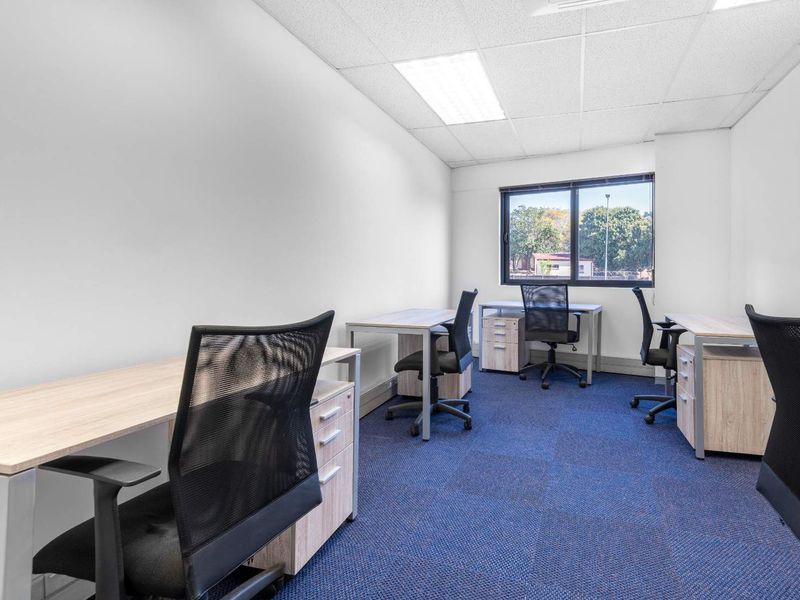 All-inclusive access to professional office space for 4 persons in Regus Bird Sanctuary - Photo 2