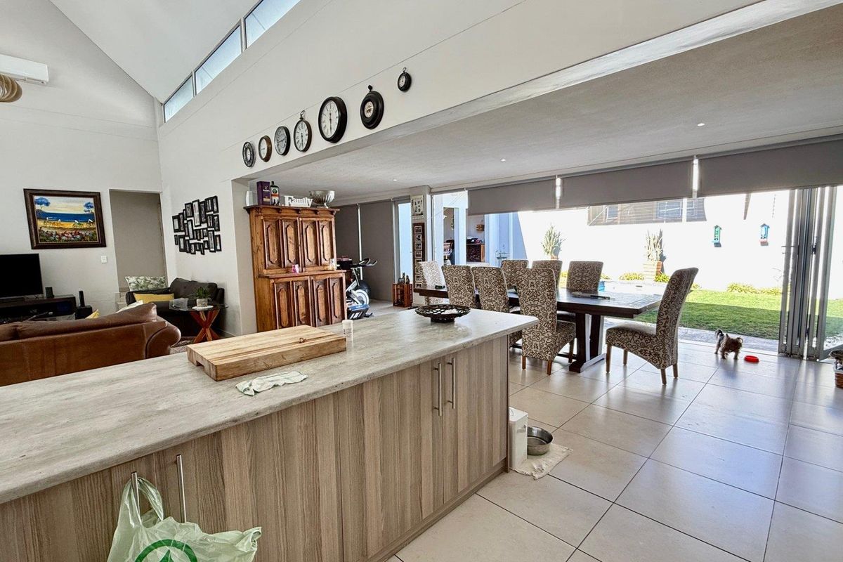 ELISENHEIM - NS3 570 000 - Photo 2