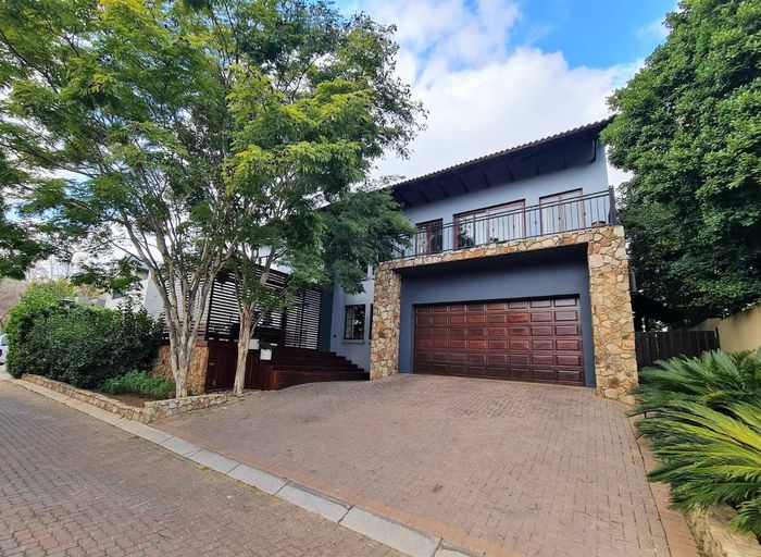 Property #2055445, House Sold in Olympus AH