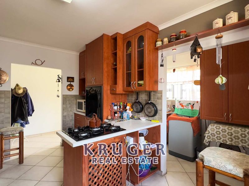 3-bedroom house for sale - Photo 9