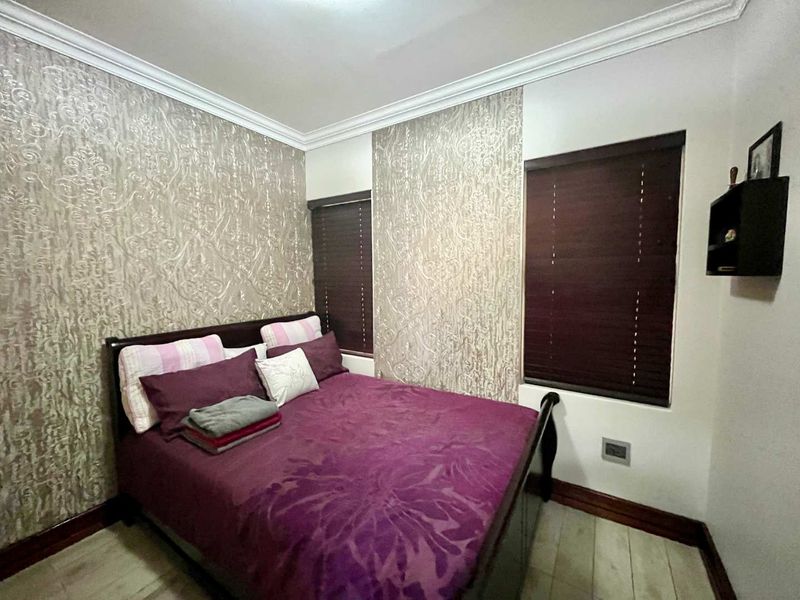 Hendra - Modern Living in Umhlanga Ridge: 2-Bedroom Gem with Top-Notch Security - Photo 10