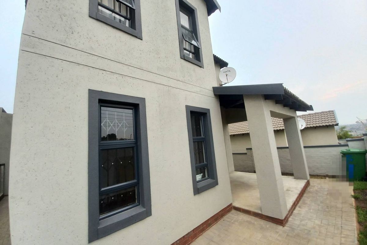 Three bedroom house for sale in Waterberg Field Estate - Photo 4