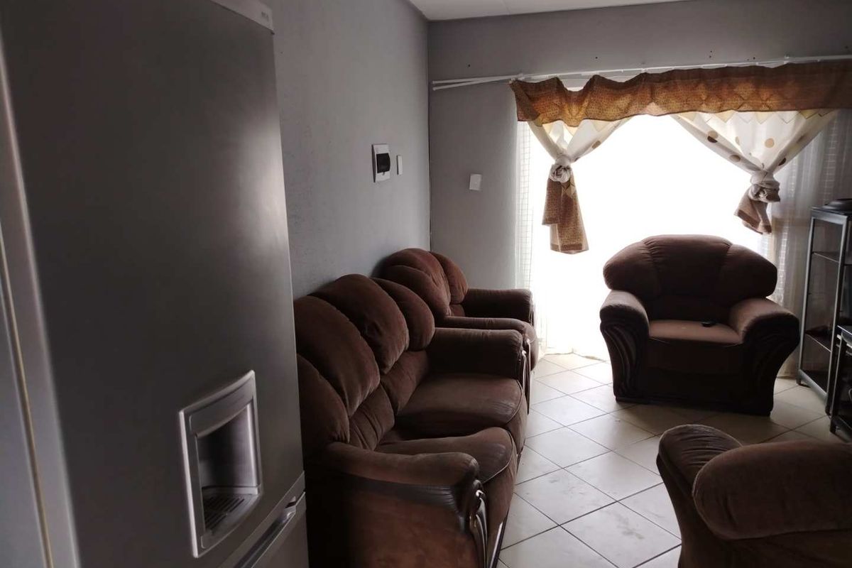 Your Tranquil Retreat with 24/7 Security! - Photo 4