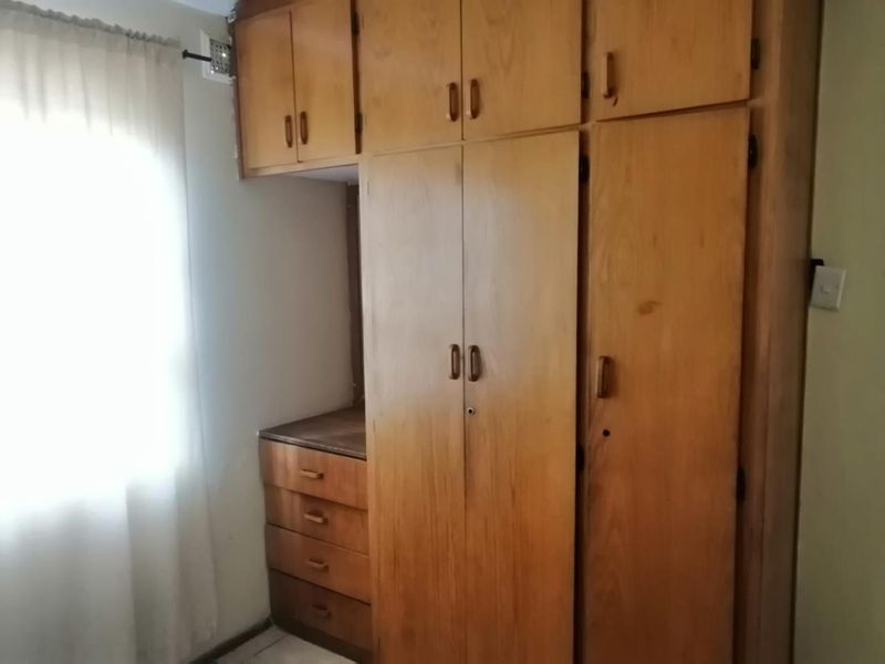 For Sale: 3-Bedroom Home in Umlazi AA - Photo 5