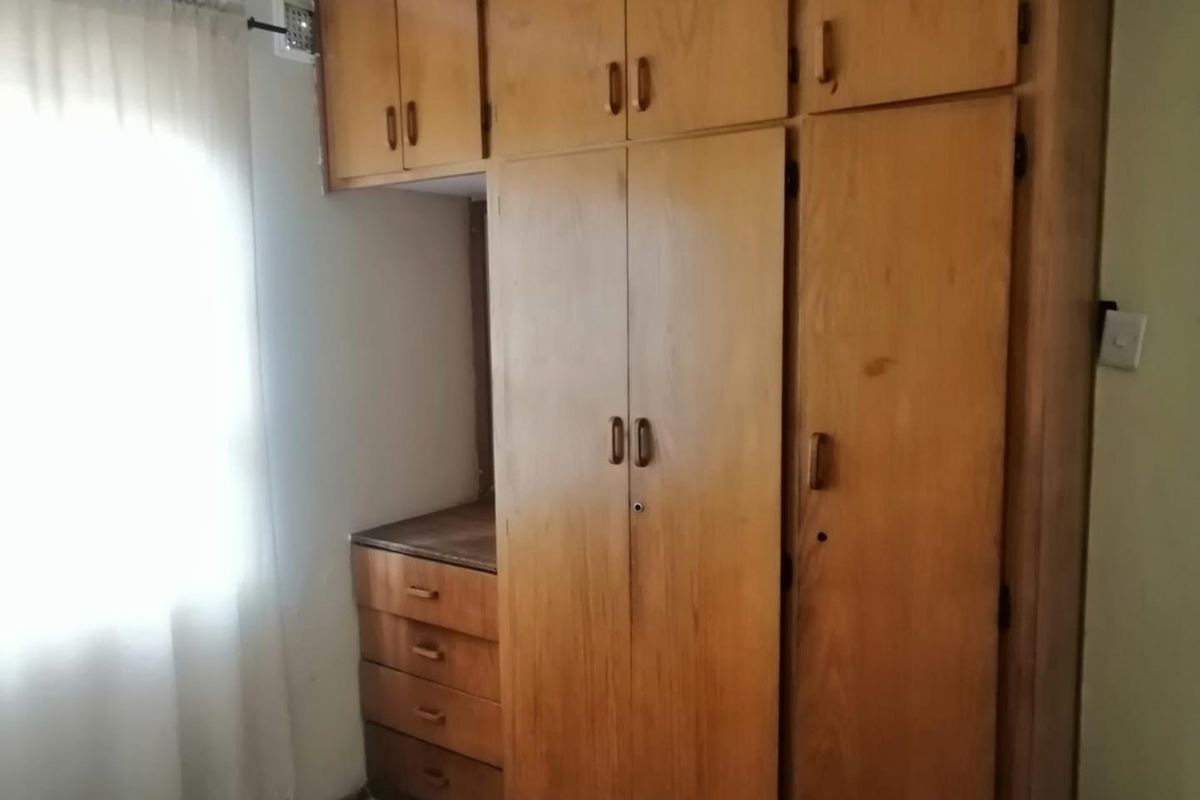 For Sale: 3-Bedroom Home in Umlazi AA - Photo 5