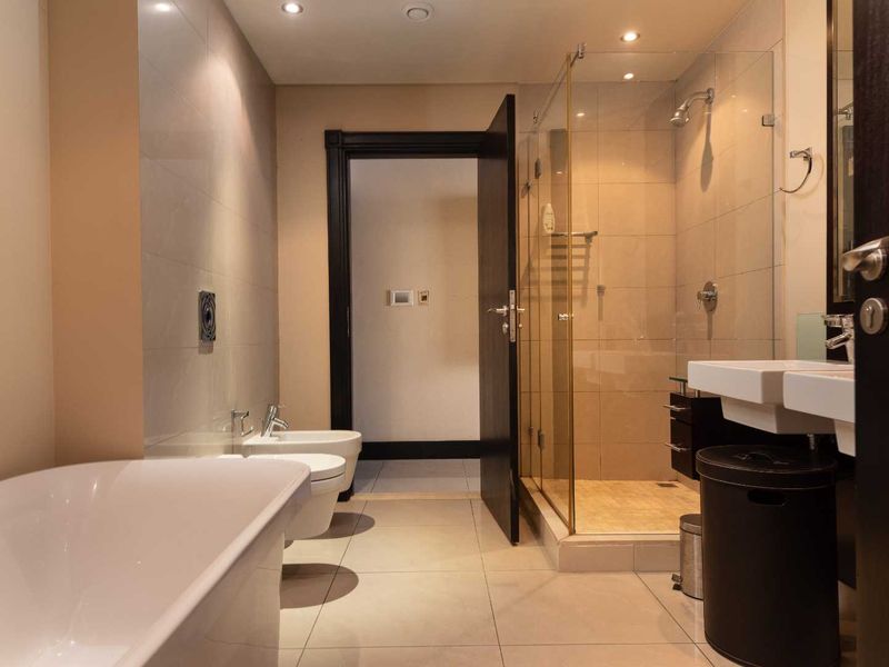 Because location really is everything - Photo 8