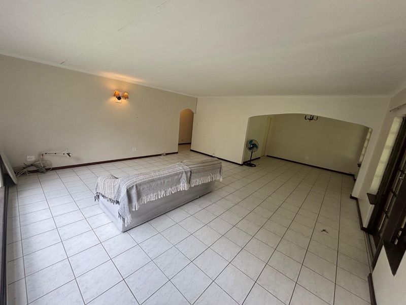 Secure Family Home to Rent in Westville | 4 Bedroom House Near Kainon School - Photo 3