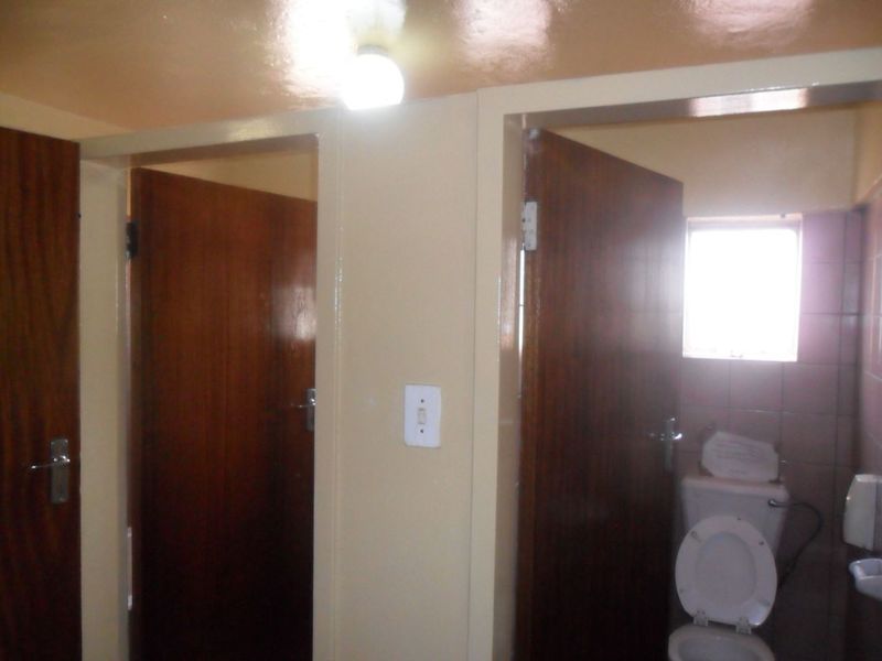 Room at Gompou - Photo 9
