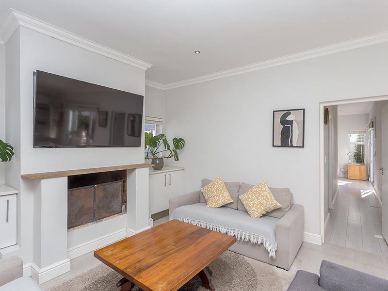 Two Bedroom Family Home with Study - Photo 6