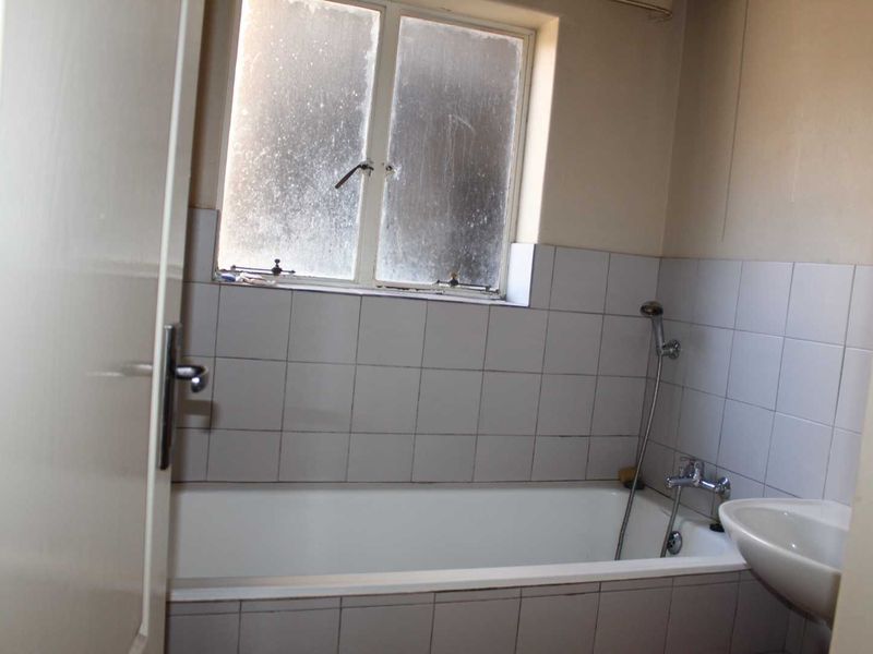 Room Available in Shared Flat – Manoir, Sunnyside - Photo 10