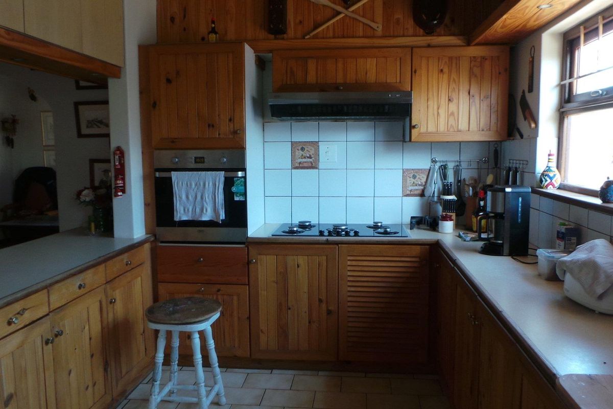 Family on large stand with space to expand -close to Ndume Campus - Photo 5