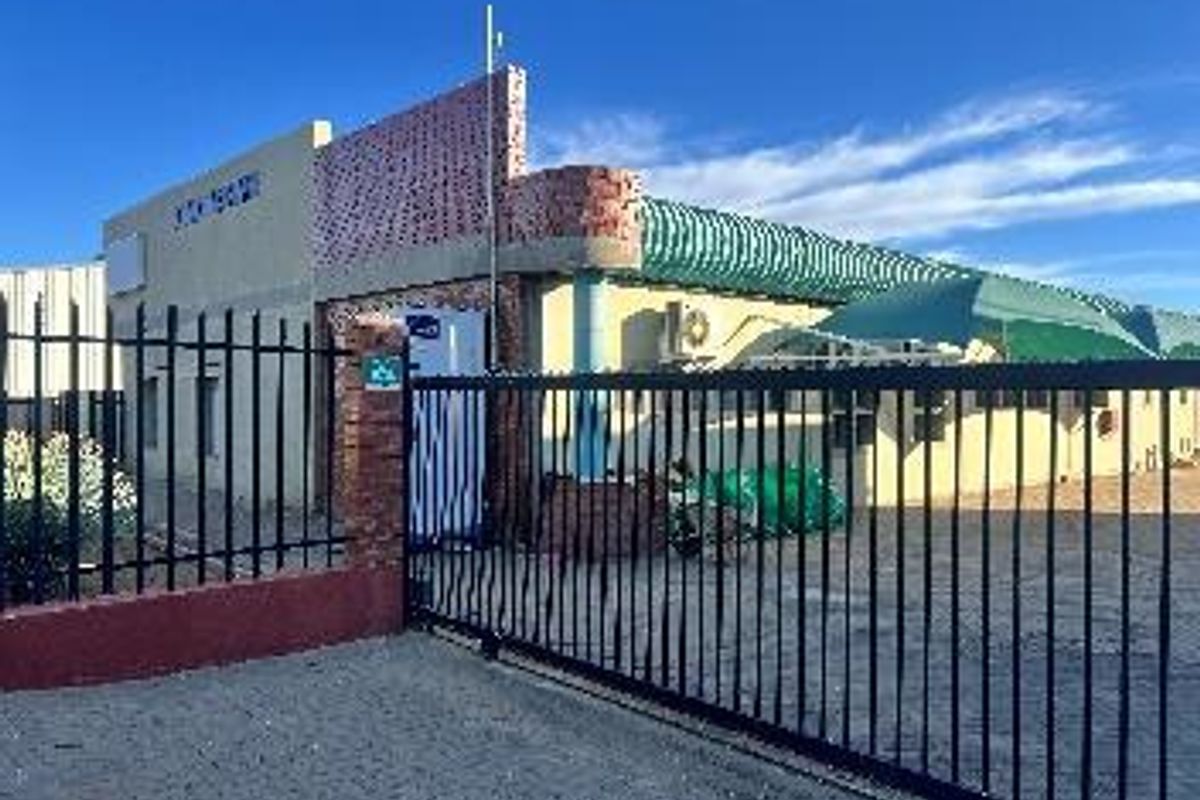 PRIME COMMERCIAL PROPERTY FOR SALE IN PROSPERITA - Photo 3