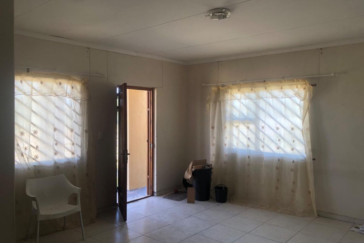 House for sale - Photo 3