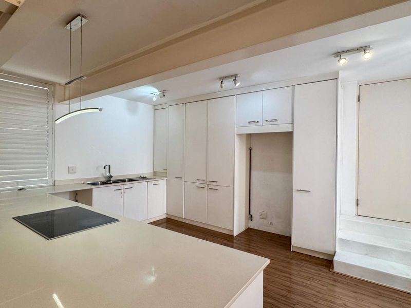 Spacious, 4 bedroom Townhouse in Umhlanga - Photo 6
