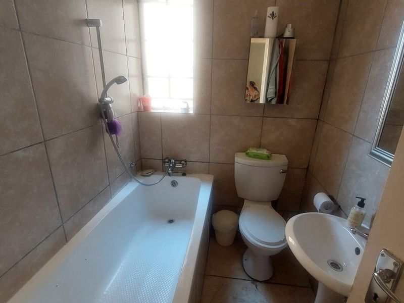 priced to rent - Photo 7