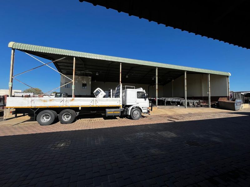 Industrial Property To Lease - Photo 2