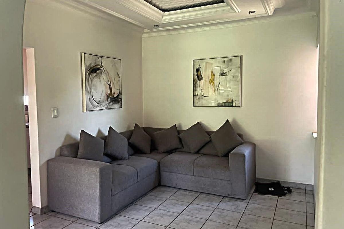 3 BEDROOM IN BRACKENDOWNS - Photo 5