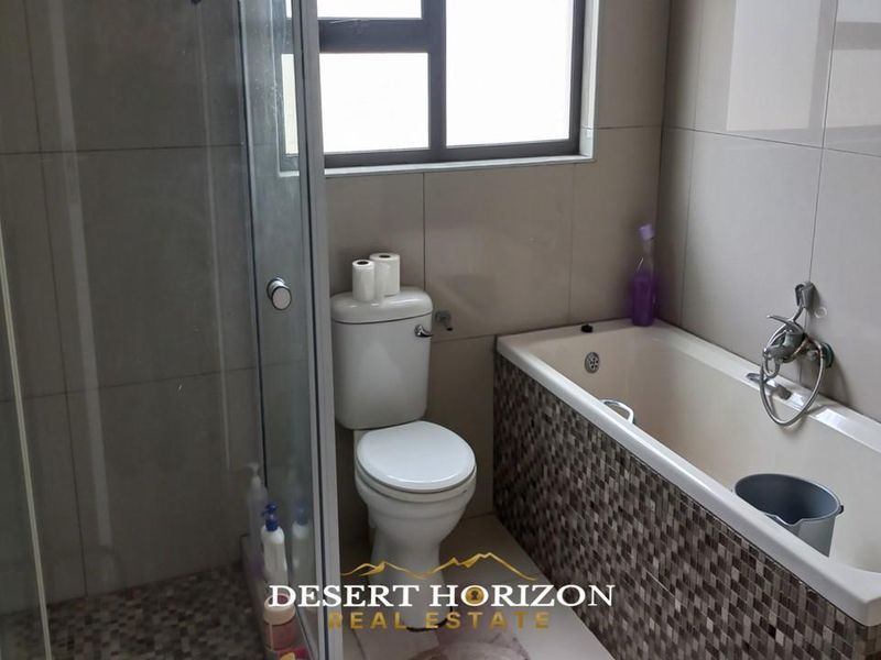 Walvisbay, Meersig | Beautiful Family Home For Sale - Photo 9