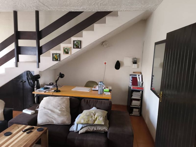 "Suiderhof Townhouse: Comfort & Space!" for sale - Photo 5