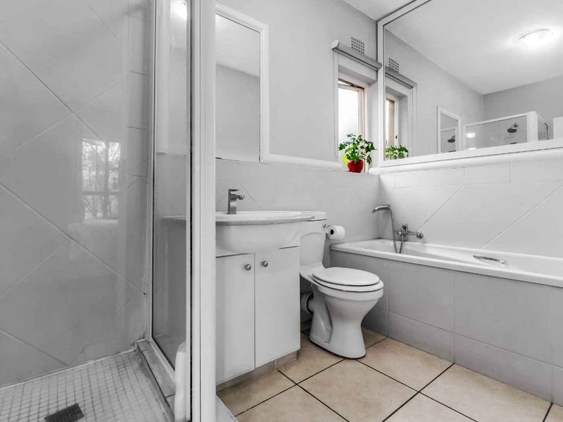 DELIGHTFUL 1 BED 1 BATH LOFT UNIT FOR SALE IN LONEHILL VILLAGE ESTATE - Photo 9