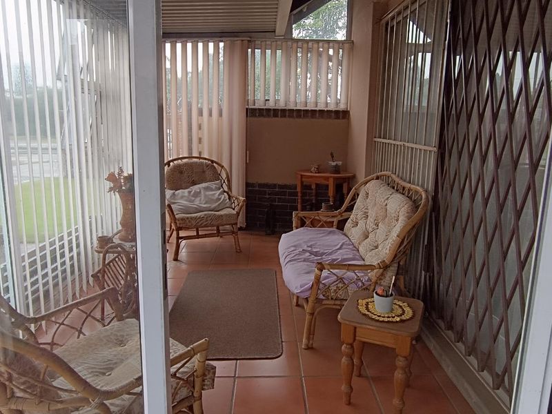 "Kempton Park Family Home with Income Potential!" - Photo 4