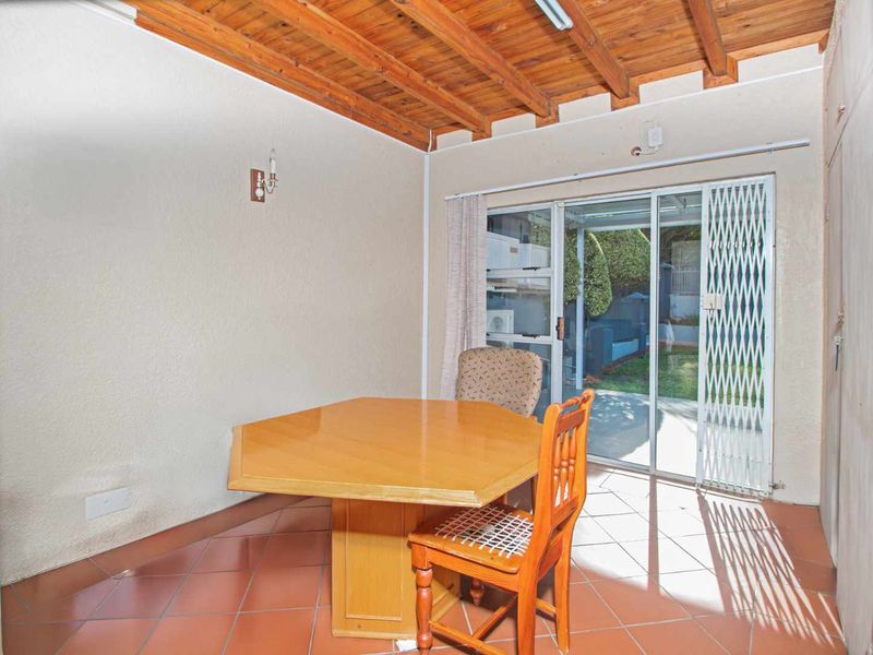 *Exceptional Investment Opportunity in Hartbeespoort - Photo 10