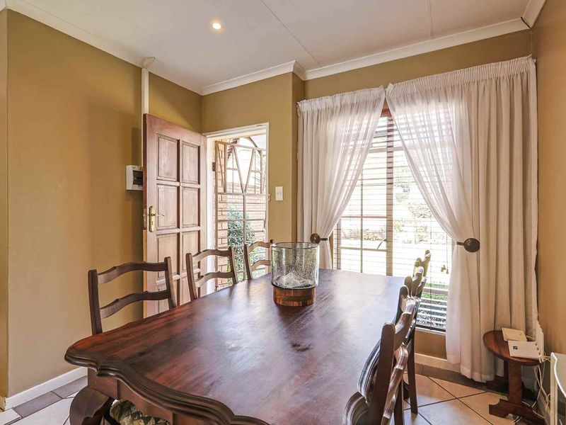 Move-In Ready | Solar Power | Private Garden | Sought-After Moreleta Park - Photo 4