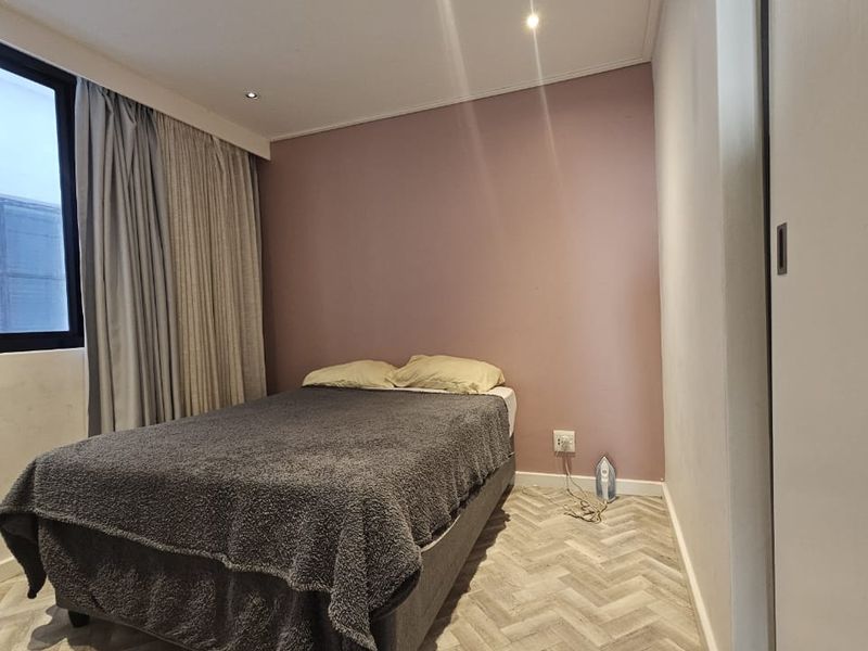 CBD Living Made Easy | Semi-Furnished 1-Bedroom Apartment with Secure Parking - Photo 6