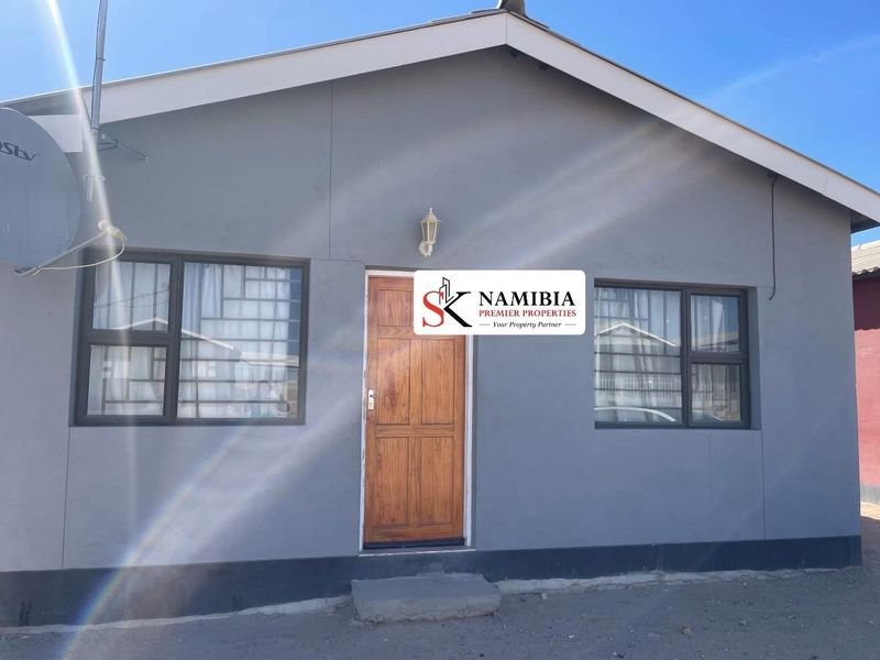 Two bedrooms house  with a two bedroom flat for sale in Arandis Extension 5,  Selling Price N$690000 (cost excluded), erf size 303 sqm - Photo 1