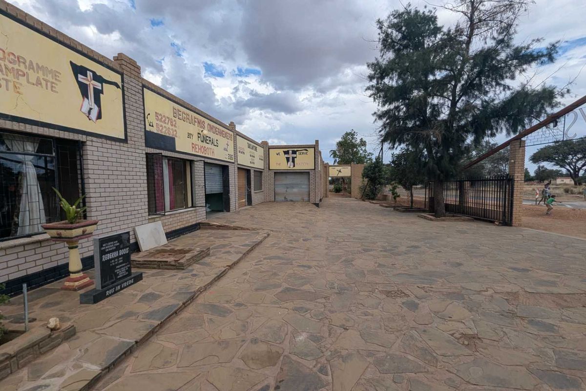 business property for sale - Photo 2