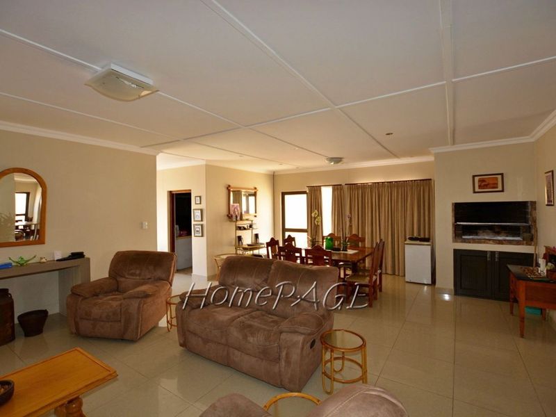 Meersig, Walvis Bay,  2 x 3 Bedr Homes on one plot is for Sale - Photo 10