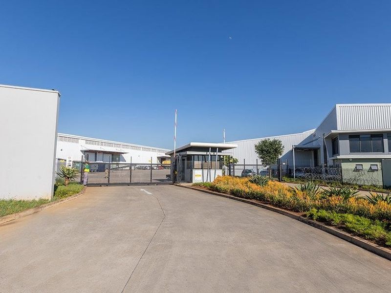 Prime Industrial Facility To Let | Ushukela Industrial Park, Cornubia Industrial Estate - Photo 3
