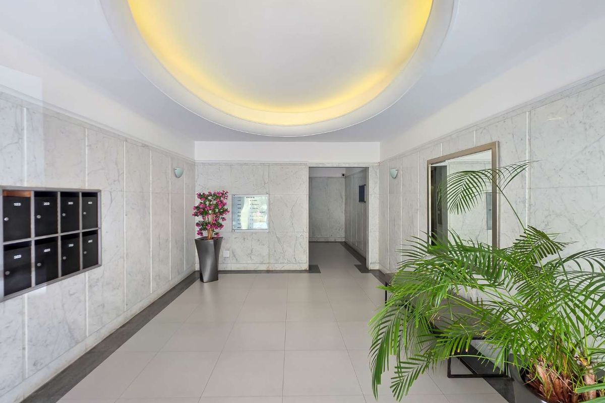 A REAL GEM - Photo 4