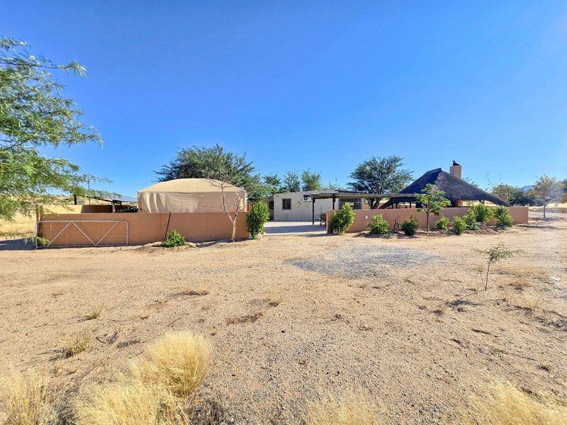Usakos:  2 x Home Agricultural Smallholding VERY CLOSE TO TOWN is for Sale - Photo 6