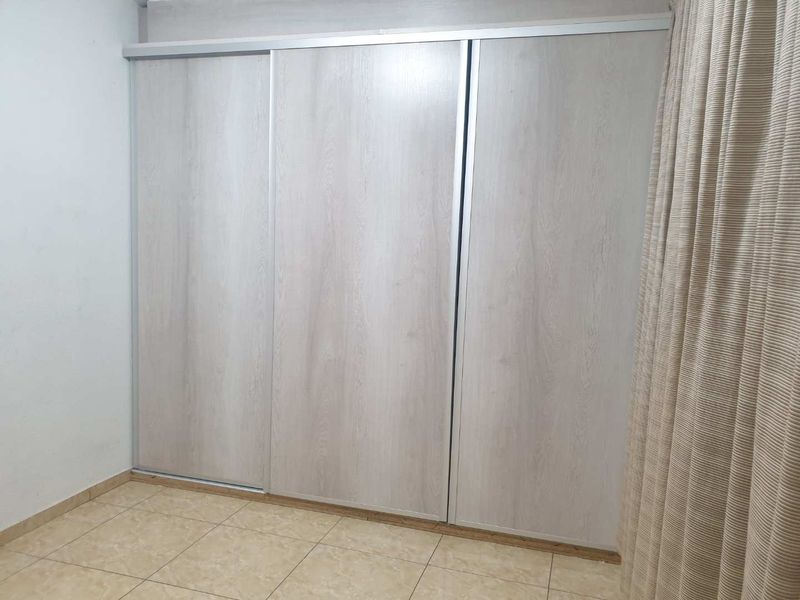 3 Bedroom unit with Private Garden - Photo 8