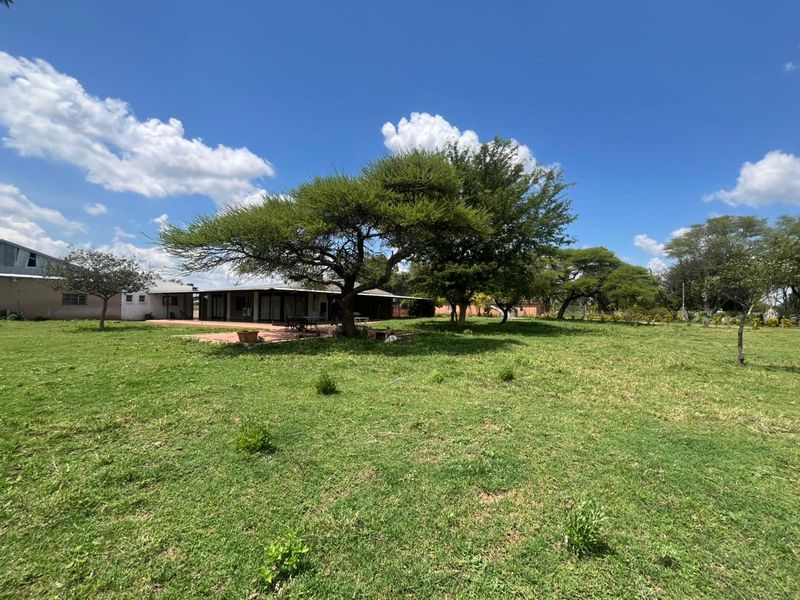 Farm in Bela Bela - Photo 2