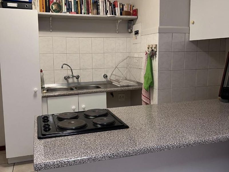 1 Bedroom Apartment / flat to rent in Senderwood - Photo 5