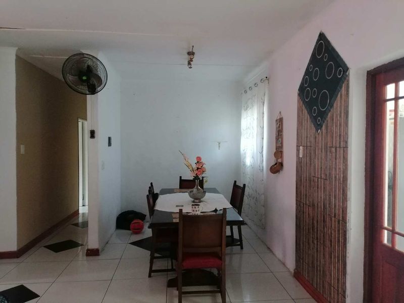 3 Bedroom house - Kleinmond - Photo 7