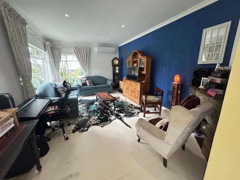 HENDRA - PRIME PROPERTY IN CENTRAL DURBAN NORTH - Photo 3