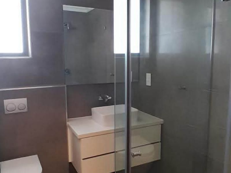 Klein Windhoek- To Let-N$55 000 - Photo 8