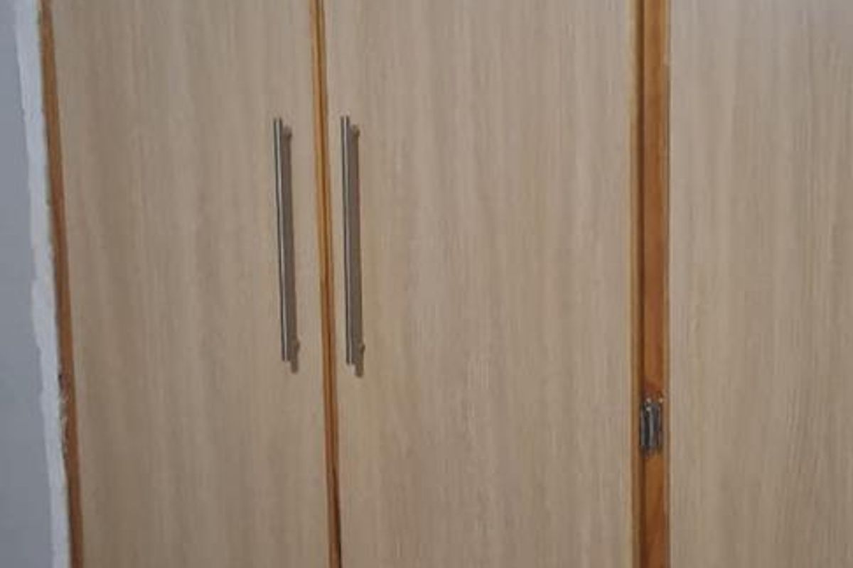 Comfortable 1-Bedroom Unit with En-Suite in Shared Grantham Park Home - Photo 2