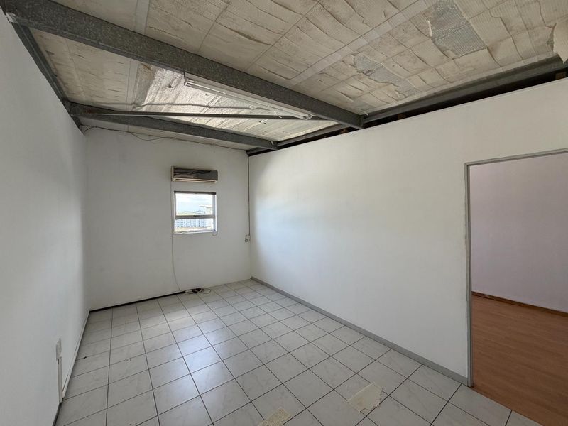 Prime Commercial Unit To Let in Ballito - Photo 5