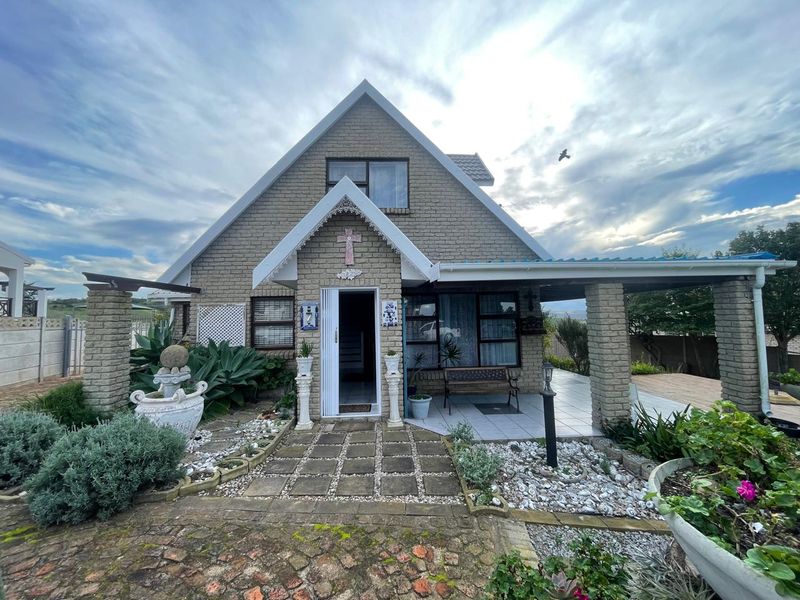 Cottage Style Charm - Photo 2