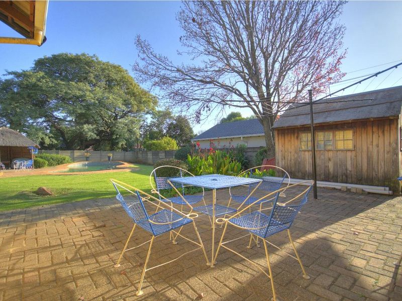 2 properties on one stand! - Photo 8